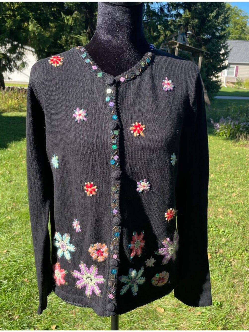 Vintage 90s Y2K Cardigan Black Embroidered Flowers Fall Witchy M Sequin Grandma